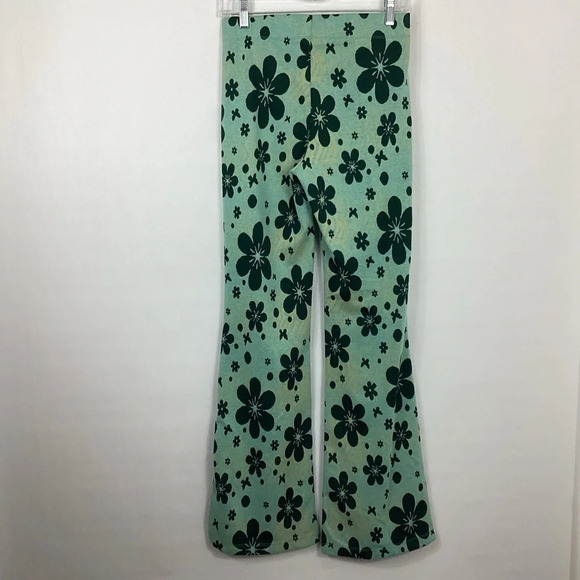 Urban Outfitters Floral Bryn Flare Pants Size Medium Green - Picture 6 of 10